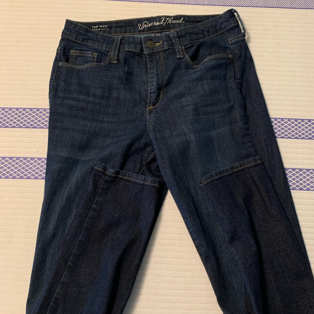 Skinny jeans